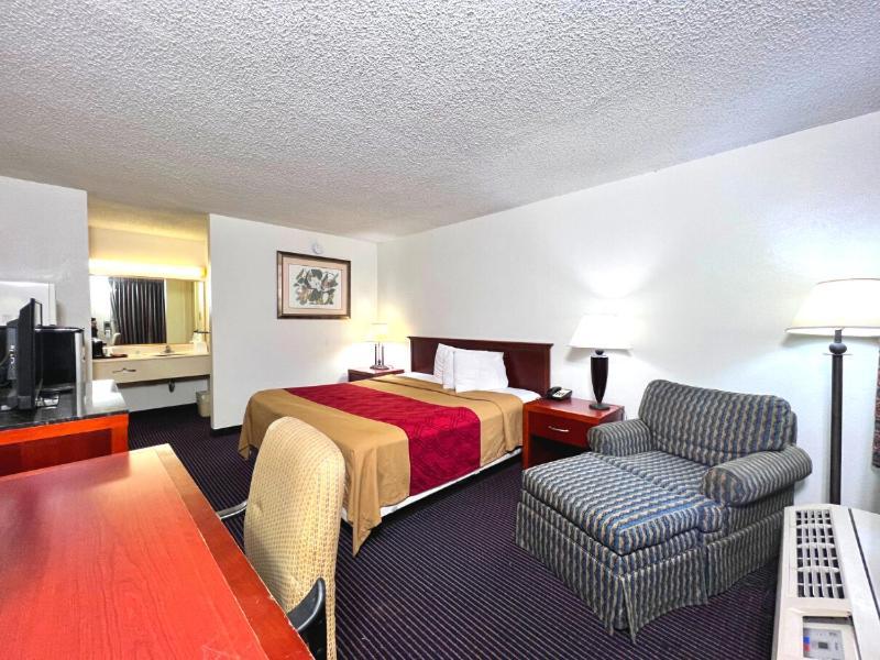 Heritage Inn And Suites Inniswold Esterno foto
